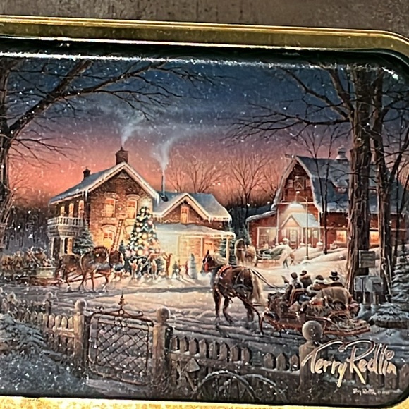 Terry Redlin Christmas tin 12” x 9” cookie tin empty - Picture 2 of 9